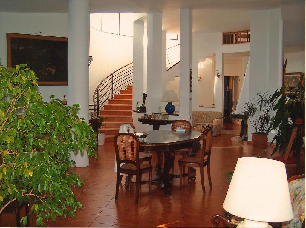 B&B Villa Napoli Battipaglia Εξωτερικό φωτογραφία
